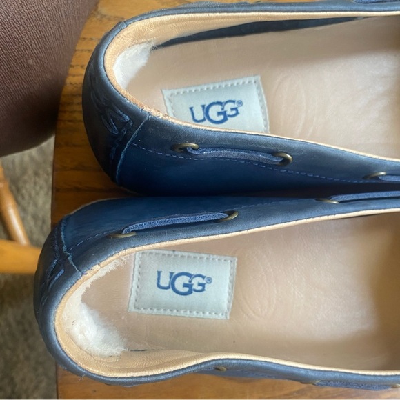 UGG Women's Blue Moccasins Size 11 - Picture 5 of 7